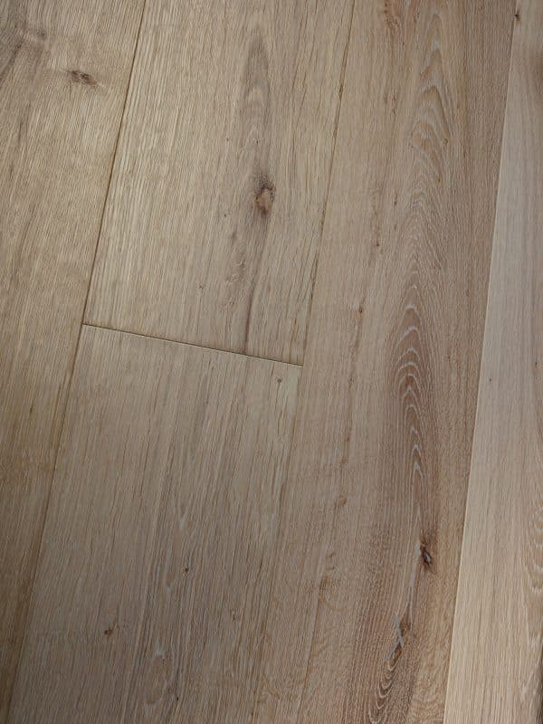 Drevená celoplošne lepená dubová podlaha Parsen Royal-Reserva-250-Classic-Domica-PA160025-255R